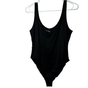 Fashion Nova black bodysuit sleeveless double lined size M